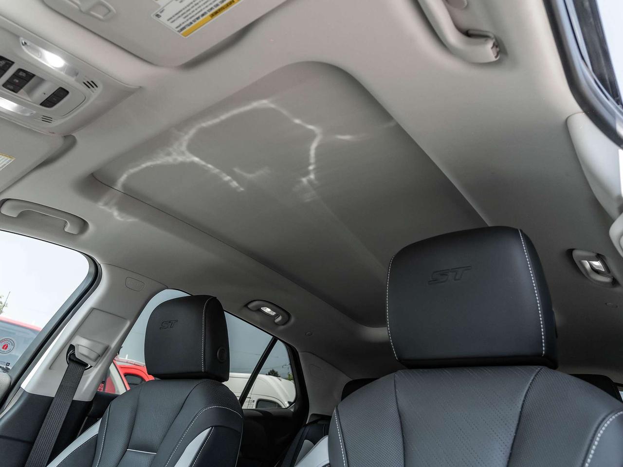 2024 Buick Envision AWD 4dr Sport Touring Photo
