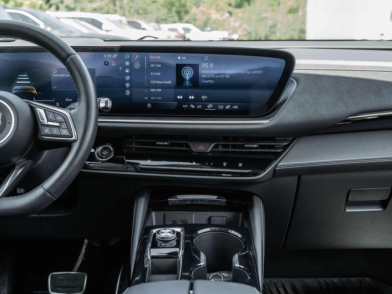 2024 Buick Envision AWD 4dr Sport Touring Photo