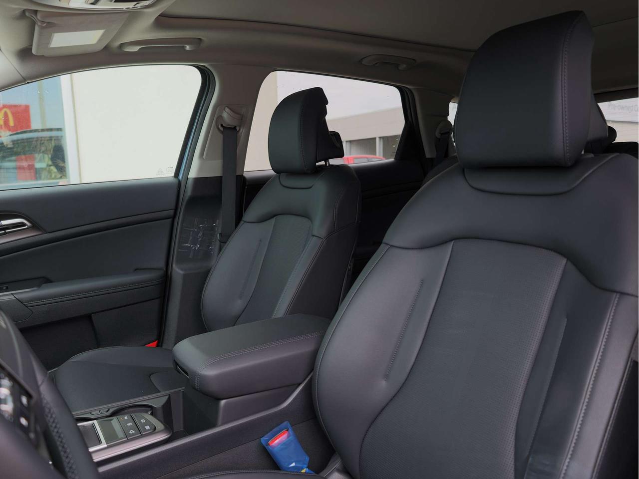 2026 Kia Sportage EX AWD   Executive Demo Photo