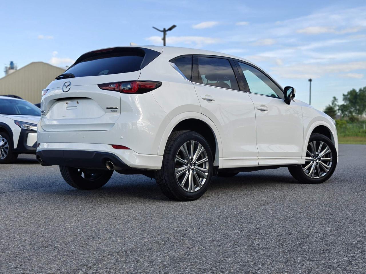 2022 Mazda CX-5 Signature 4dr i-ACTIV All-Wheel Drive Sport Utility Photo