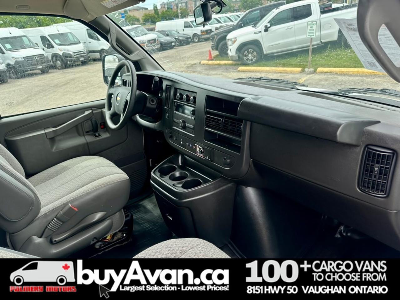2025 Chevrolet Express 2500 Express 2500 + Divider No Windows Photo