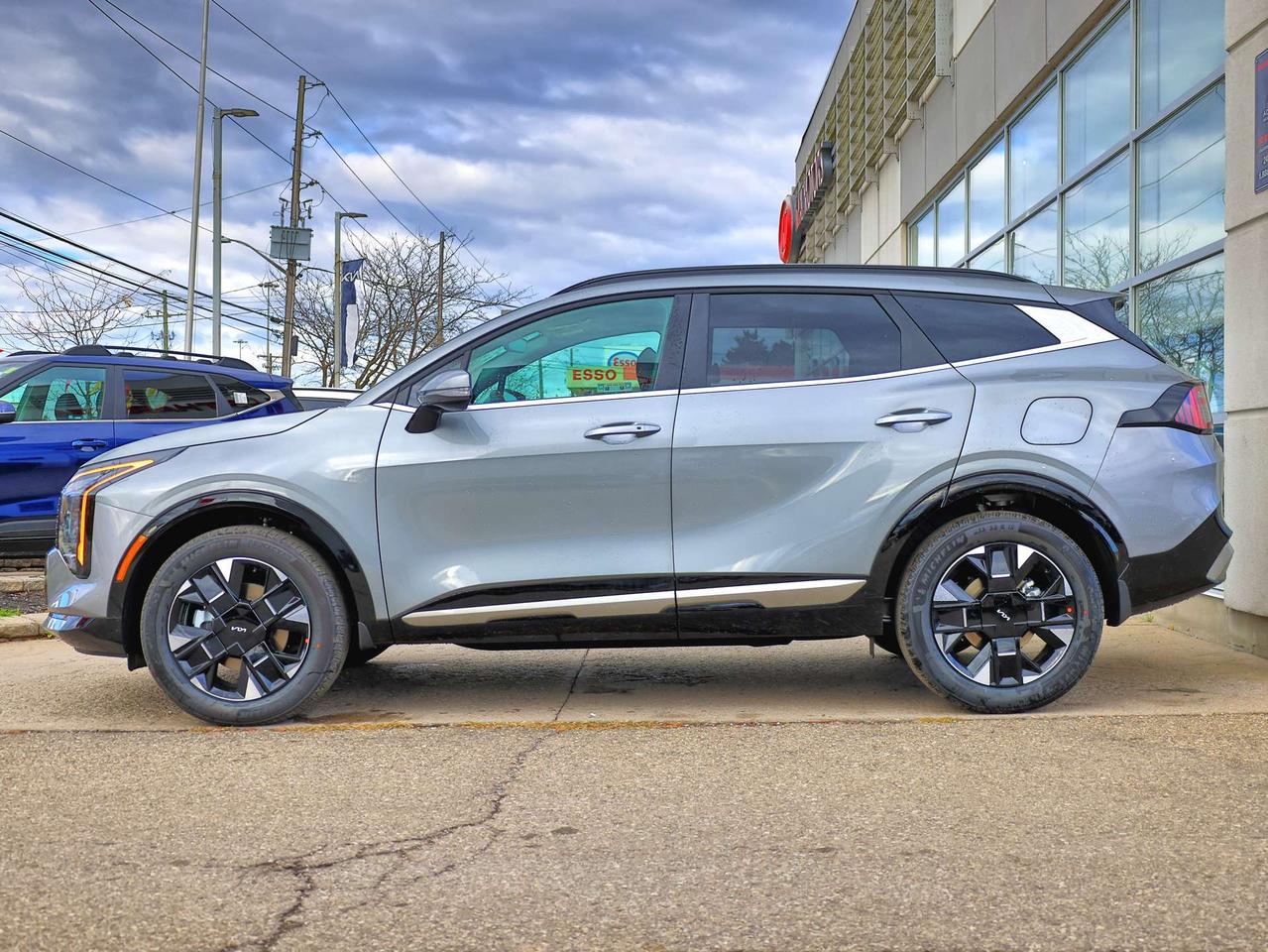 2026 Kia Sportage EX Premium   Executive Demo Photo3