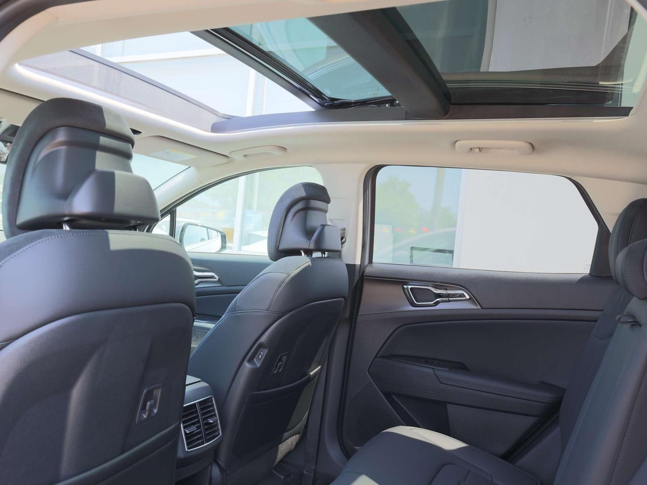 2026 Kia Sportage EX Premium   Executive Demo Photo