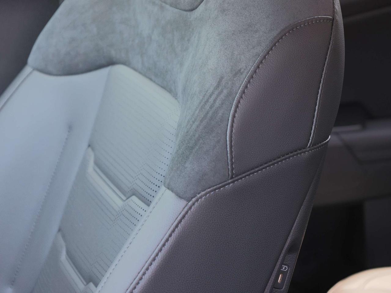 2026 Kia Sportage EX Premium   Executive Demo Photo