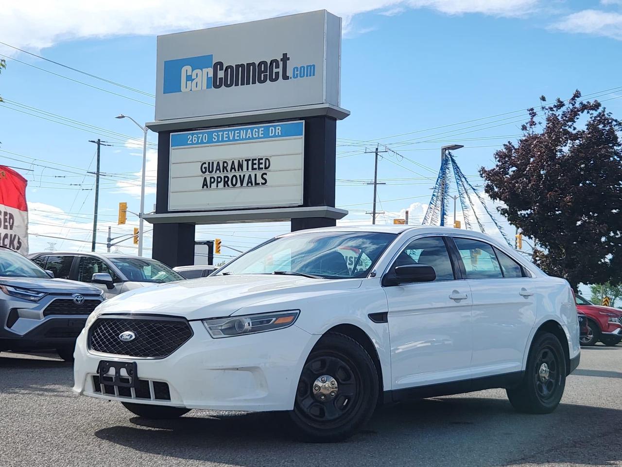 2015 Ford Sedan Police Interceptor Base All-Wheel Drive Photo0