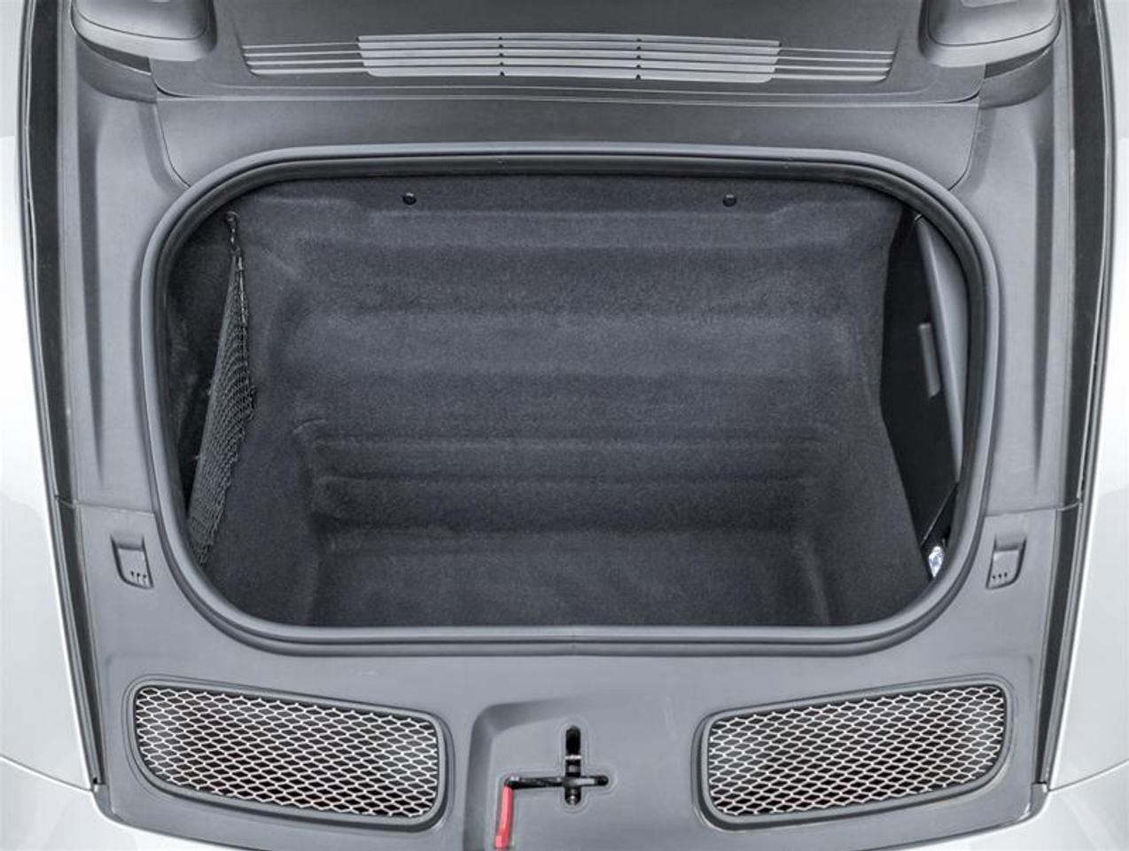 2022 Porsche 911  Photo2