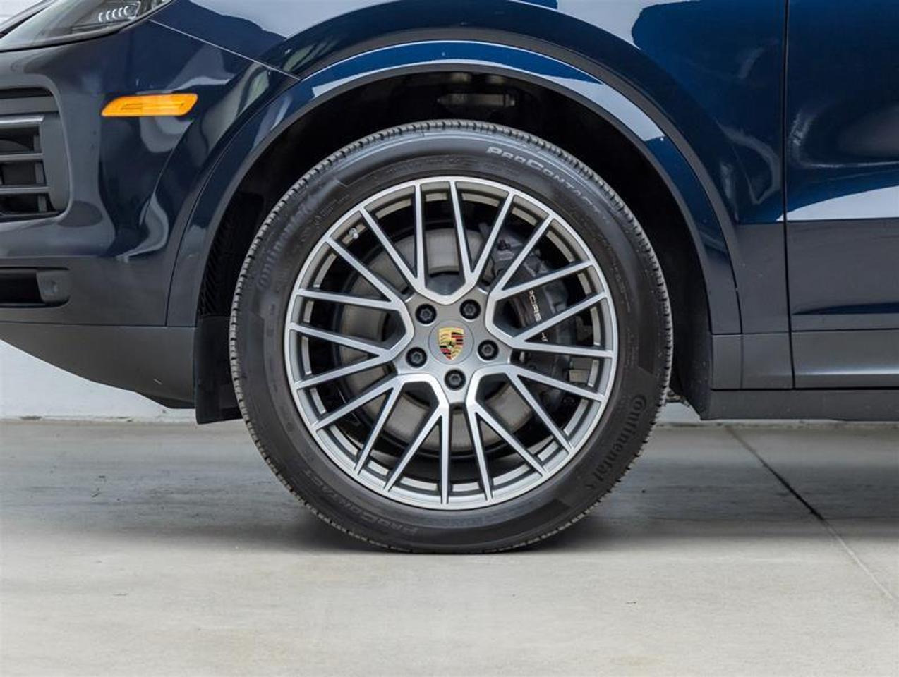 2023 Porsche Cayenne  Photo