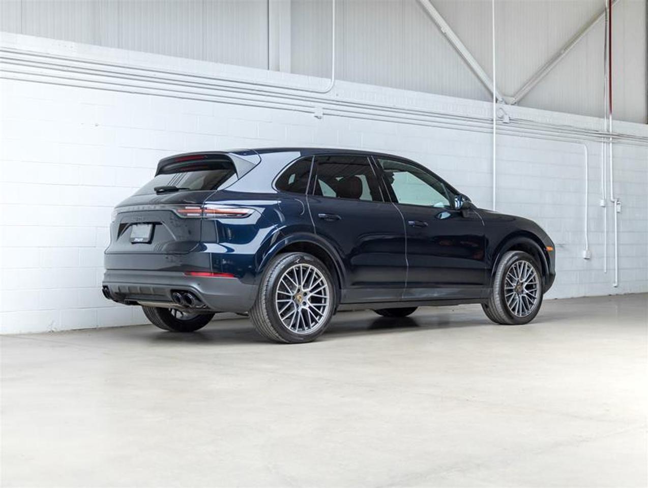 2023 Porsche Cayenne  Photo