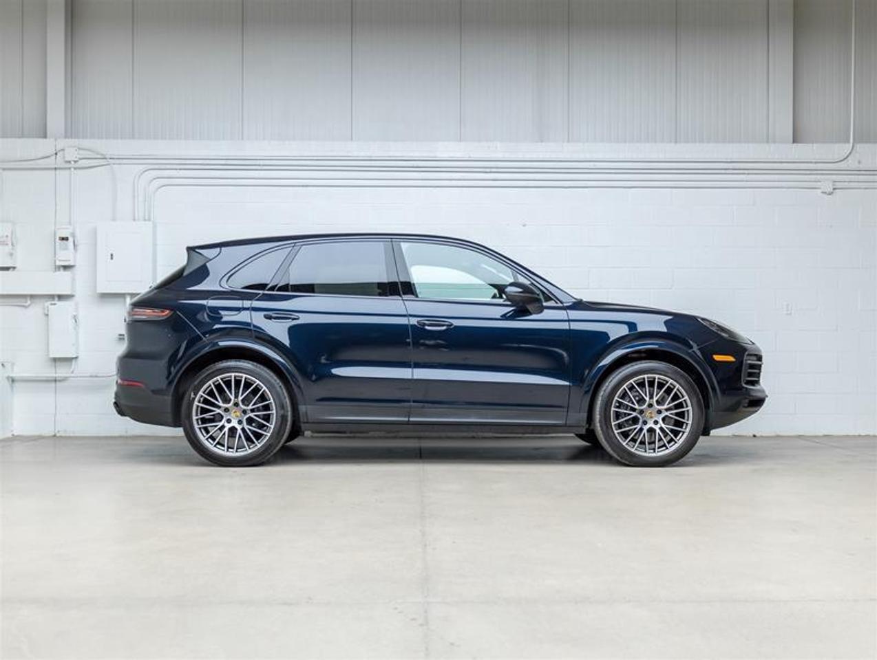 2023 Porsche Cayenne  Photo
