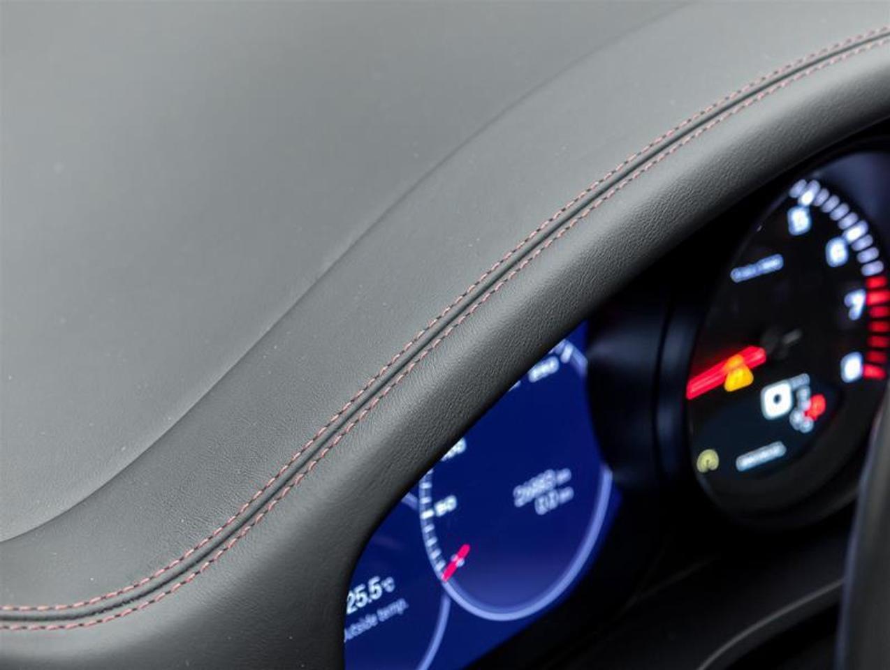 2023 Porsche Cayenne  Photo