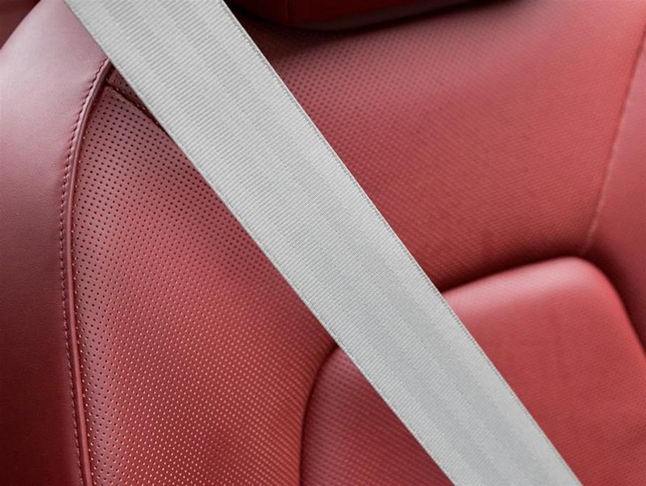 2023 Porsche Cayenne  Photo
