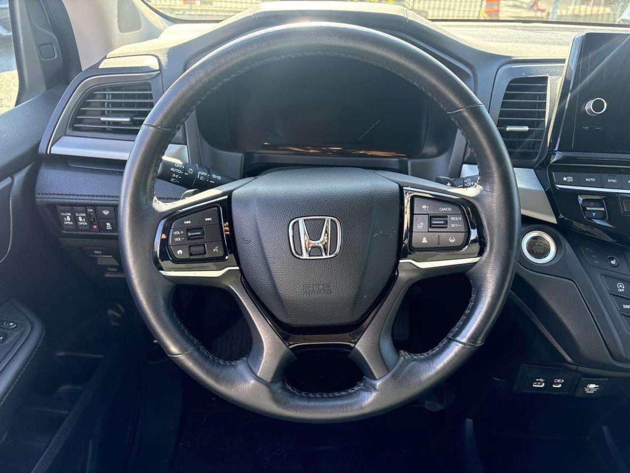 2025 Honda Odyssey Sport Honda Certified With 7YRS/160K Warranty Photo