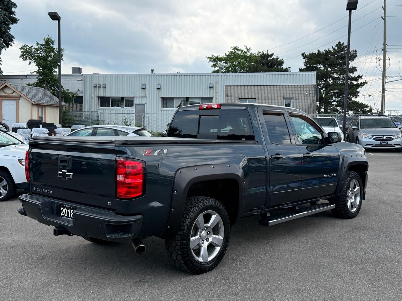 2018 Chevrolet Silverado 1500 4WD LT w/2LT Z71 Off-Road 5.3L V8 Full Service At Photo4