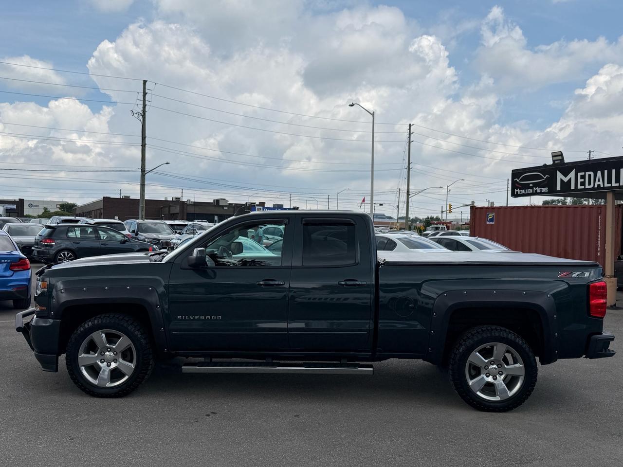 2018 Chevrolet Silverado 1500 4WD LT w/2LT Z71 Off-Road 5.3L V8 Full Service At Photo