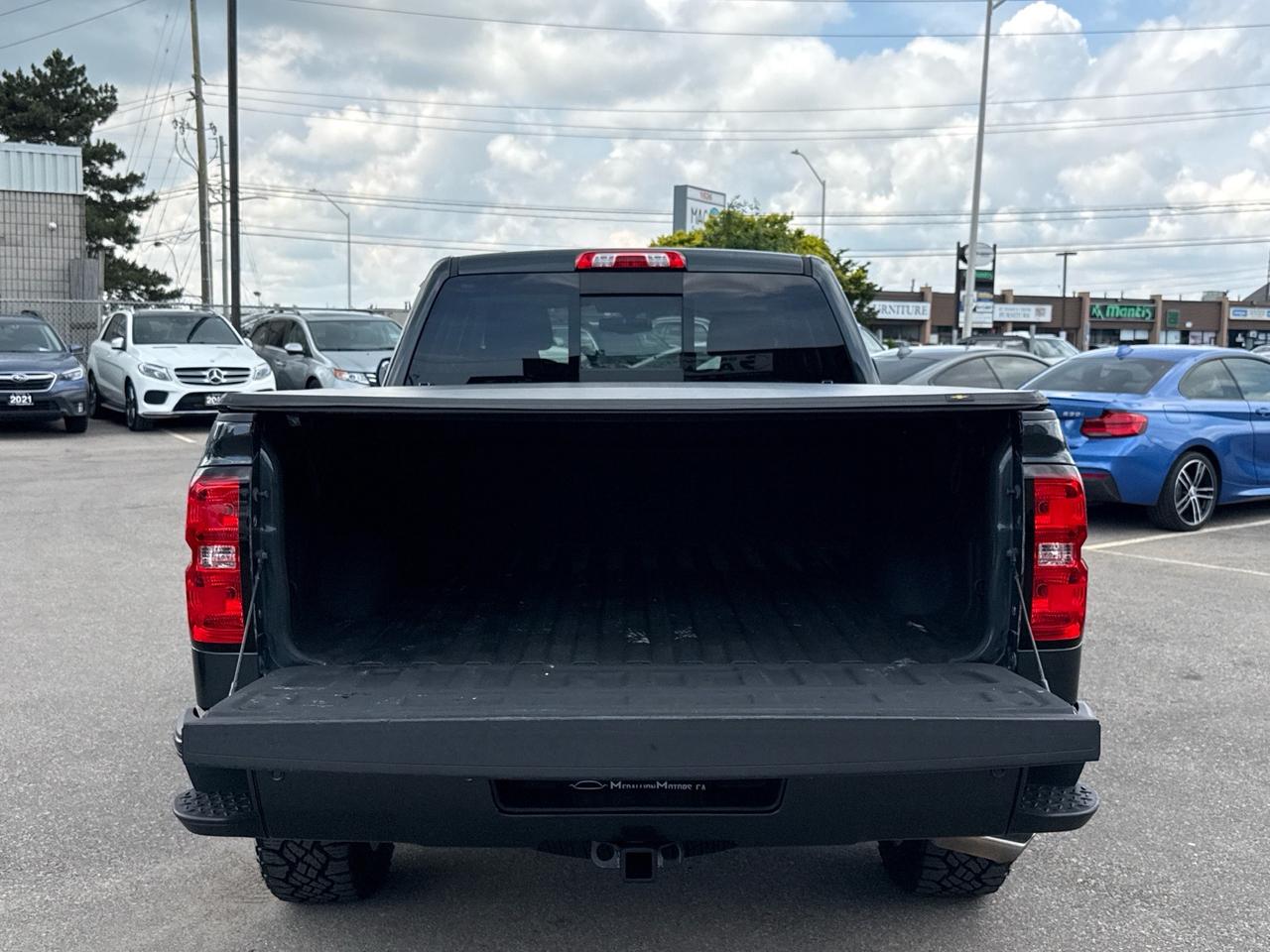 2018 Chevrolet Silverado 1500 4WD LT w/2LT Z71 Off-Road 5.3L V8 Full Service At Photo