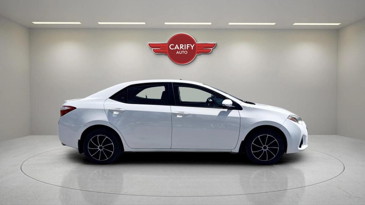 2014 Toyota Corolla Manual S Photo