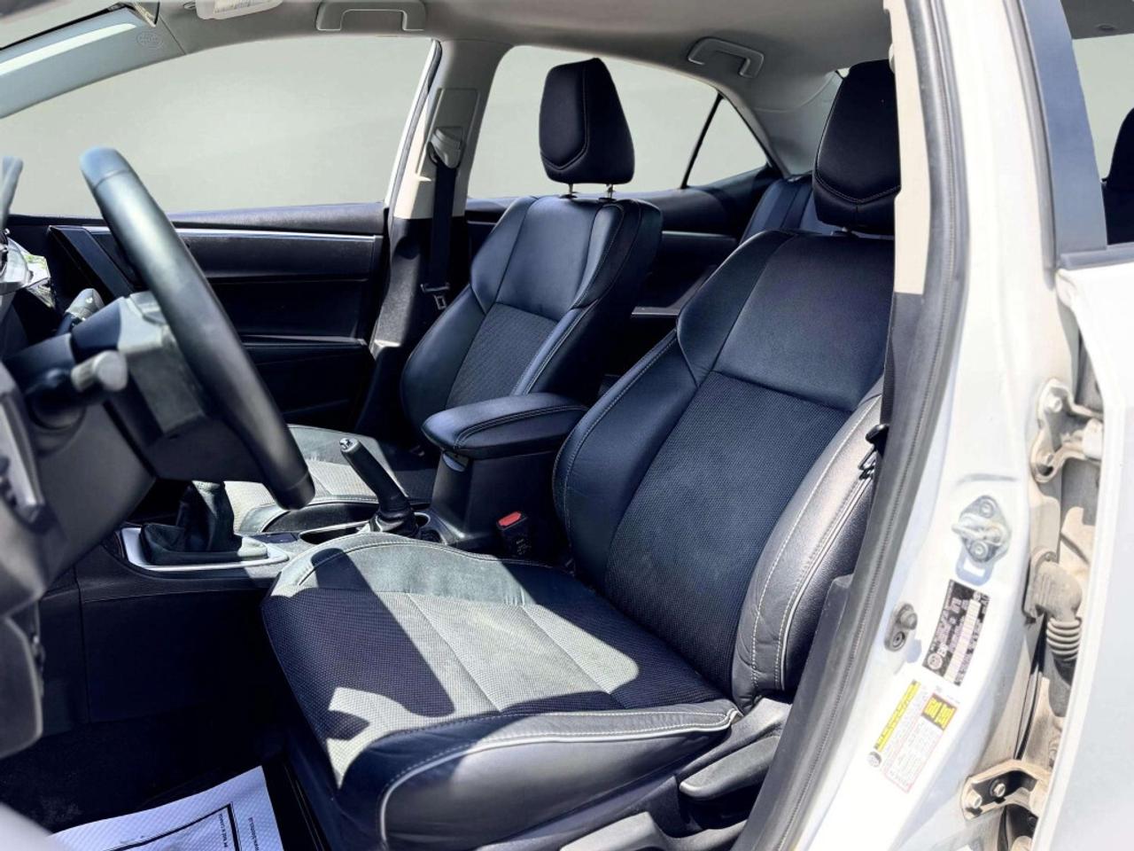 2014 Toyota Corolla Manual S Photo