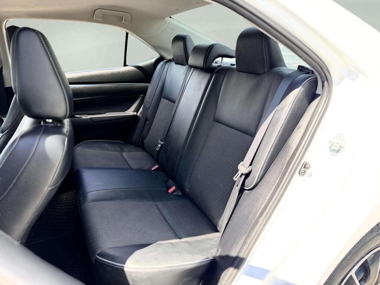 2014 Toyota Corolla Manual S Photo