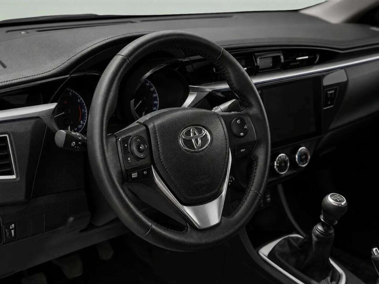 2014 Toyota Corolla Manual S Photo
