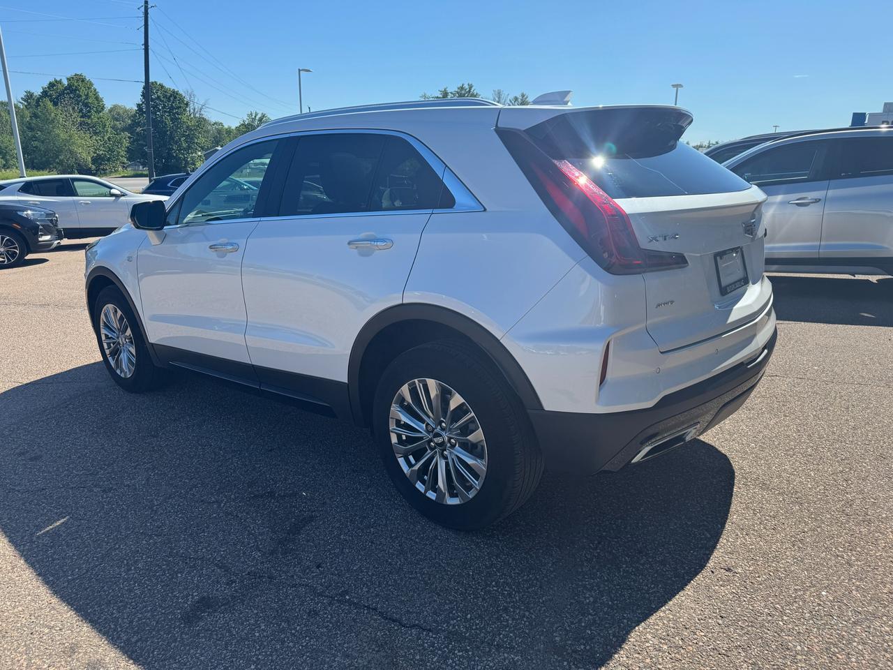 2024 Cadillac XT4 Premium Luxury 4dr All-Wheel Drive Photo