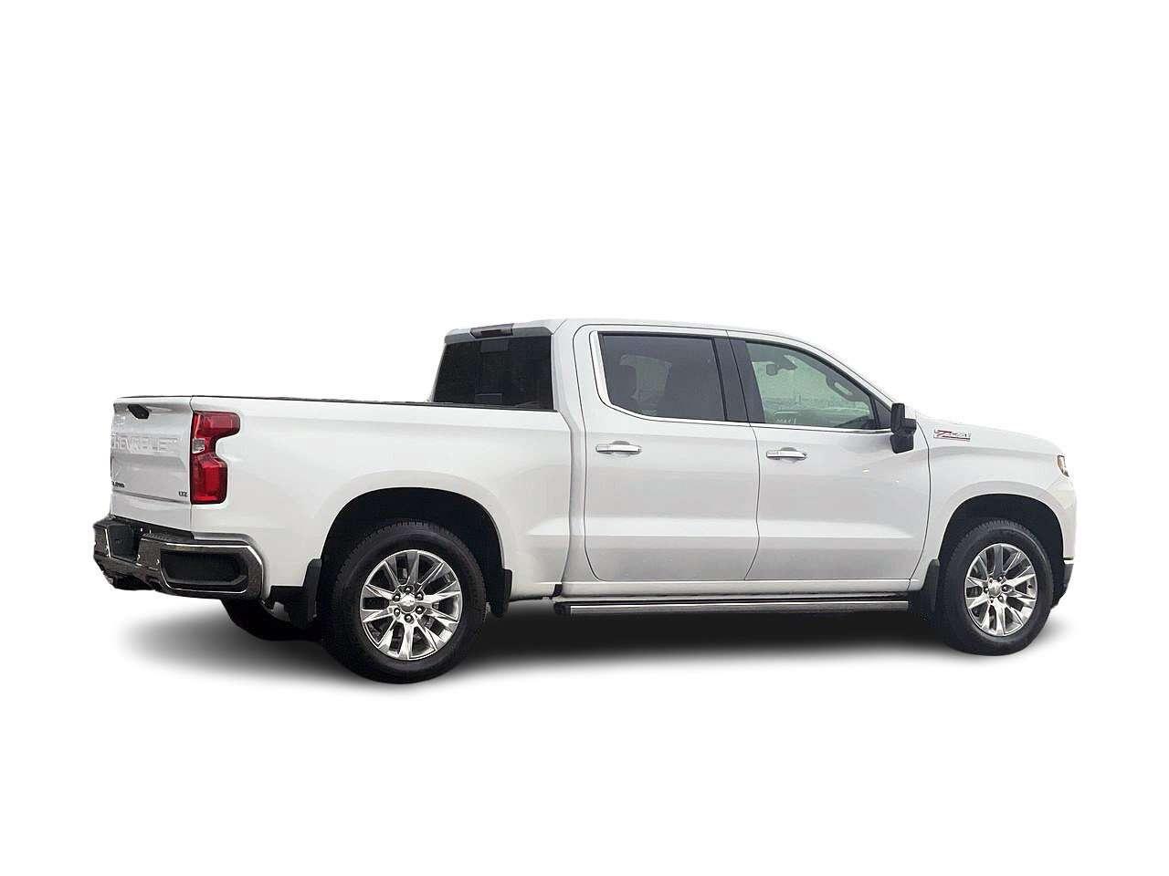 2020 Chevrolet Silverado 1500 Crew Cab 4x4 Duromax 3L Diesel   Leather seats   S Photo