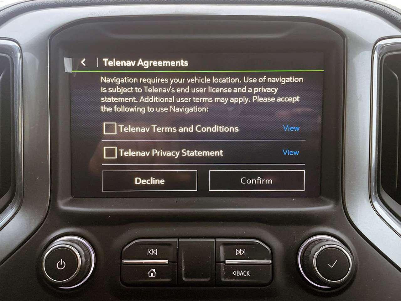 2020 Chevrolet Silverado 1500 Crew Cab 4x4 Duromax 3L Diesel   Leather seats   S Photo