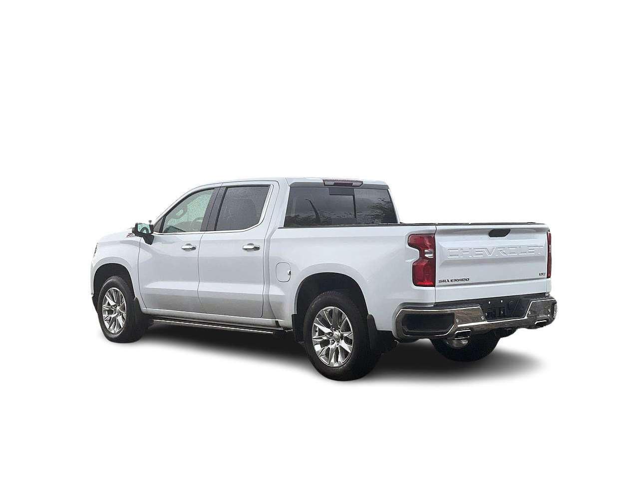 2020 Chevrolet Silverado 1500 Crew Cab 4x4 Duromax 3L Diesel   Leather seats   S Photo