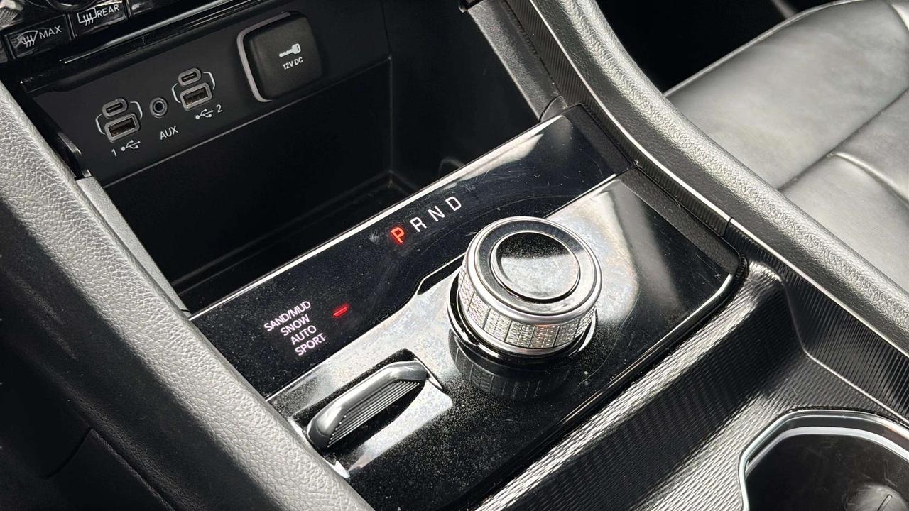 2024 Jeep Grand Cherokee L LIMITED L 7 PASSENGER Photo