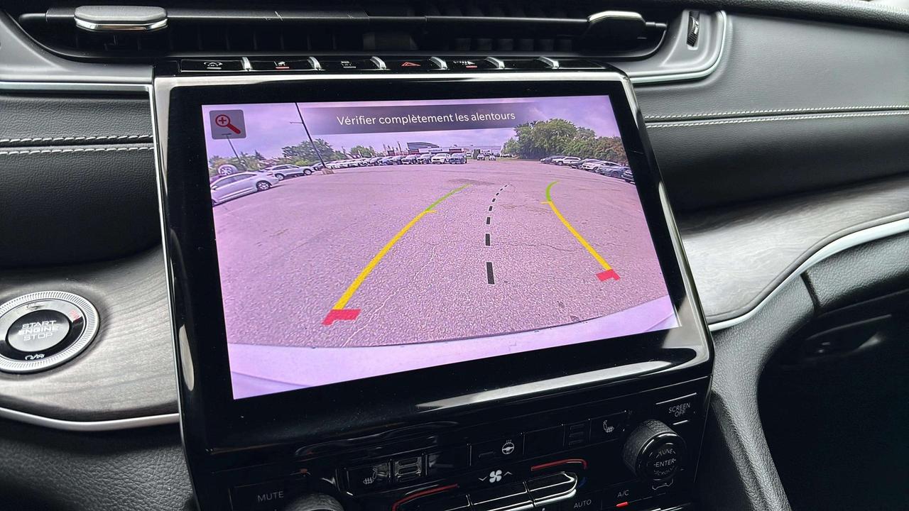 2024 Jeep Grand Cherokee L LIMITED L 7 PASSENGER Photo