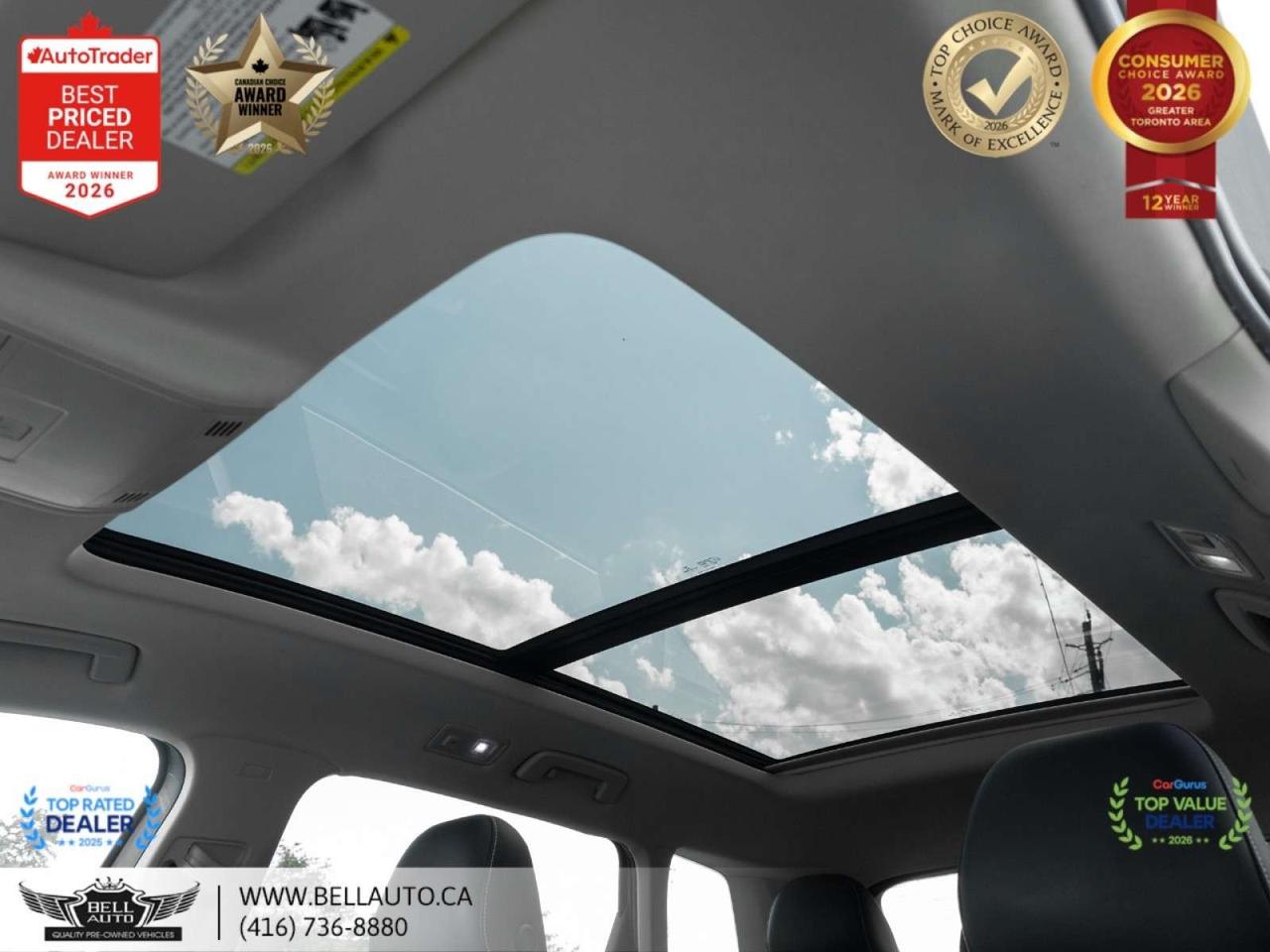 2022 Volkswagen Taos Highline   NAVI   B.CAM   PANO   LTHR PWRSEATS   SRVRCRDS Photo