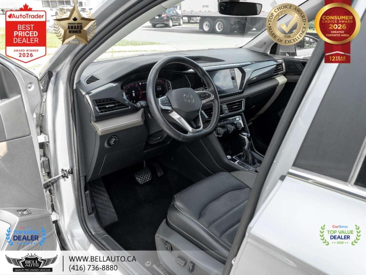 2022 Volkswagen Taos Highline   NAVI   B.CAM   PANO   LTHR PWRSEATS   SRVRCRDS Photo