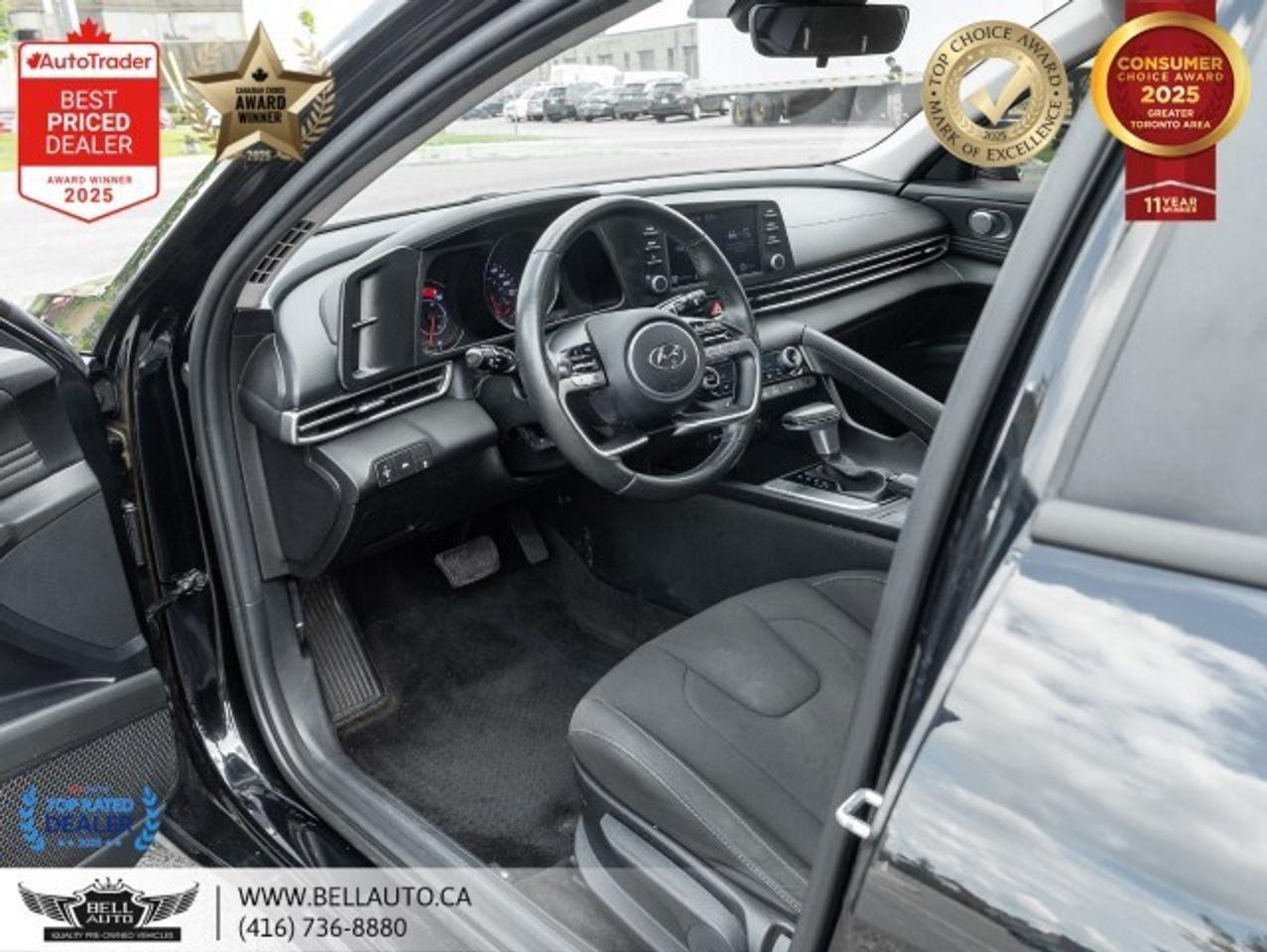 2022 Hyundai Elantra Preferred   SUNROOF   CARPLAY   B.CAM   BLTH   HTD Photo