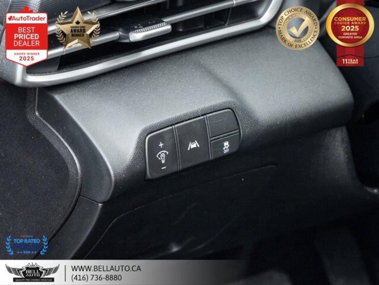 2022 Hyundai Elantra Preferred   SUNROOF   CARPLAY   B.CAM   BLTH   HTD Photo