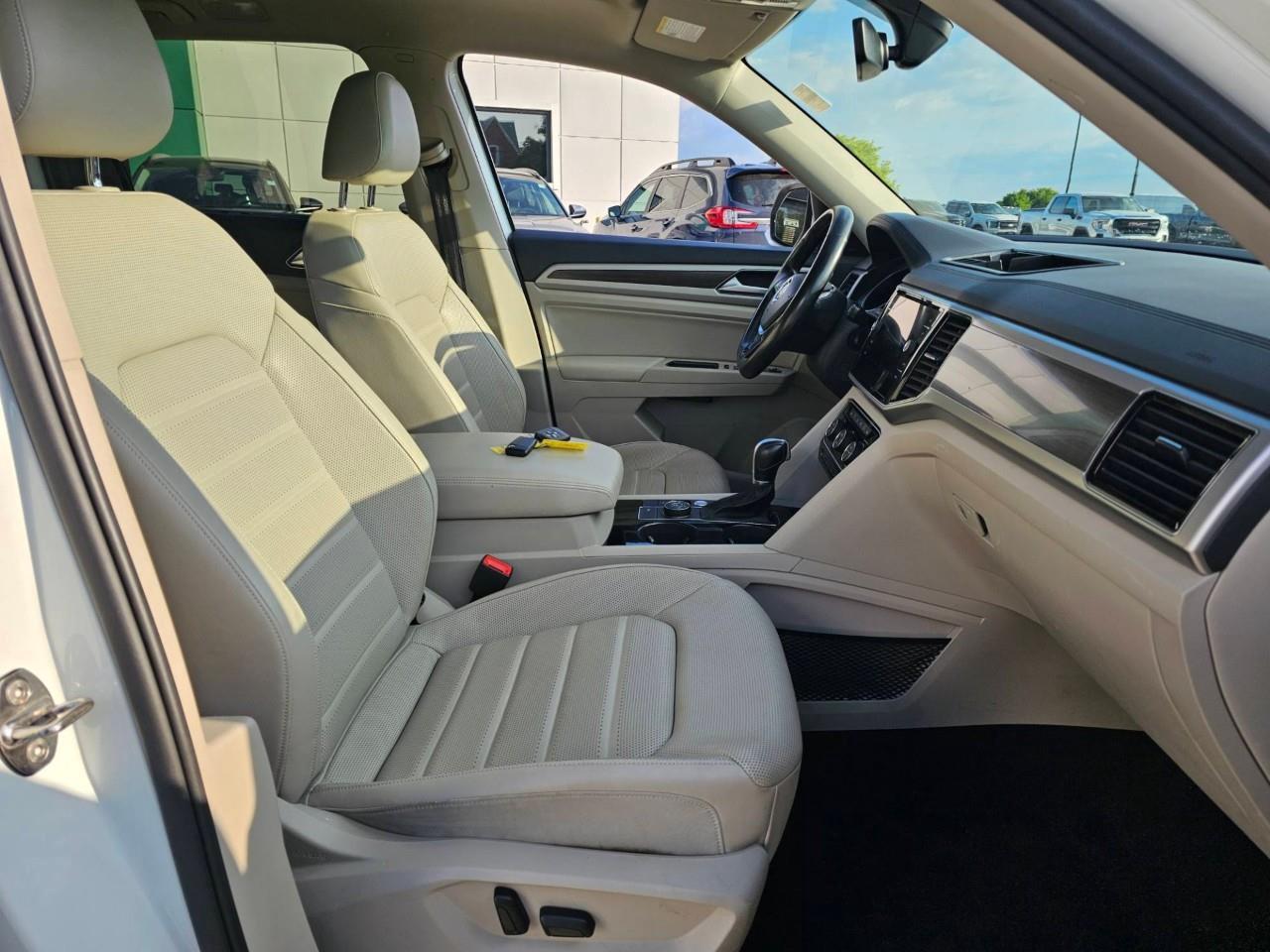 2018 Volkswagen Atlas 3.6 FSI Highline 4dr All-Wheel Drive 4MOTION Photo