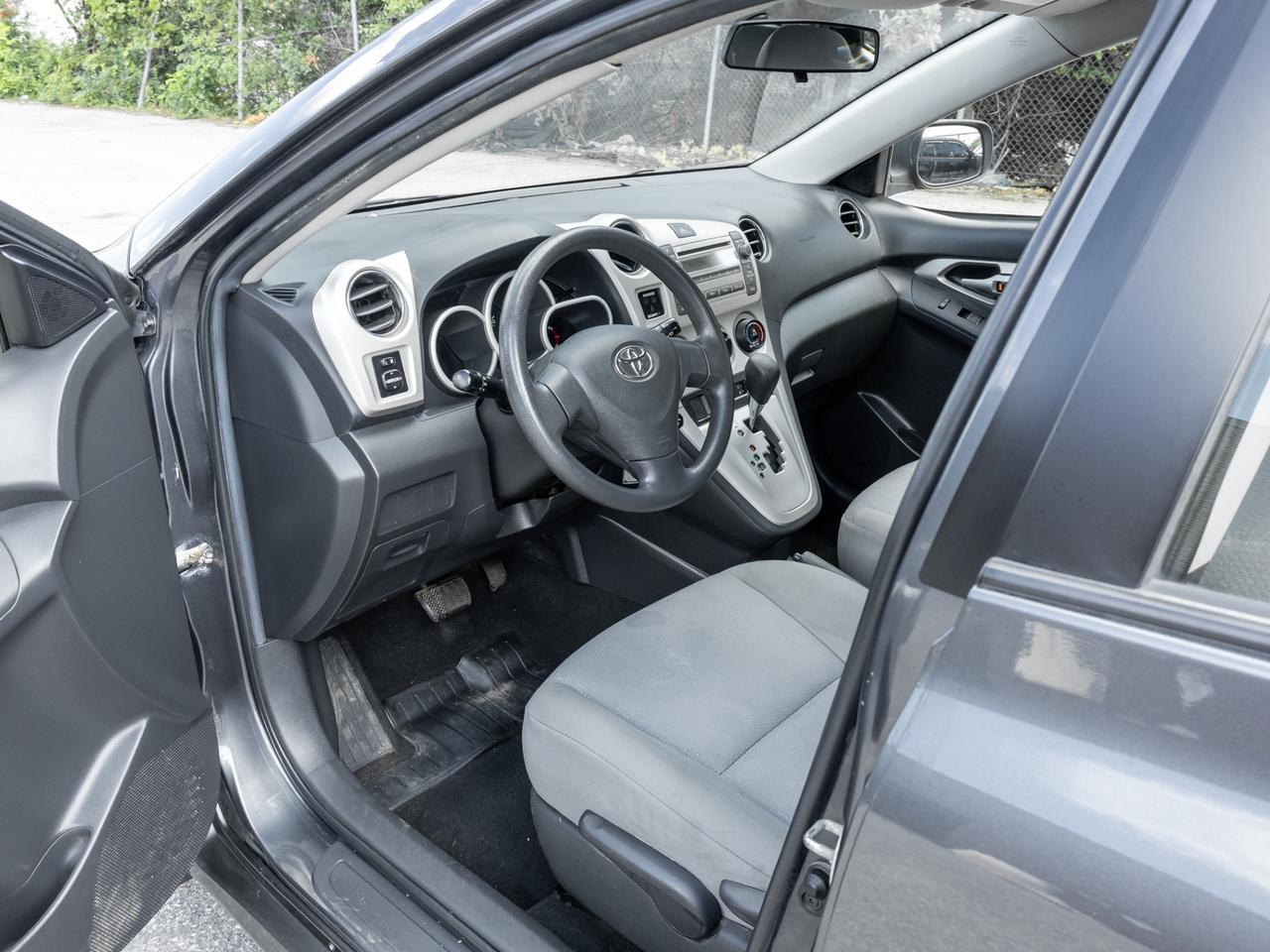 2009 Toyota Matrix XR FWD -NO Accidents-Cruise-Pwr Group-VERY Clean-L Photo