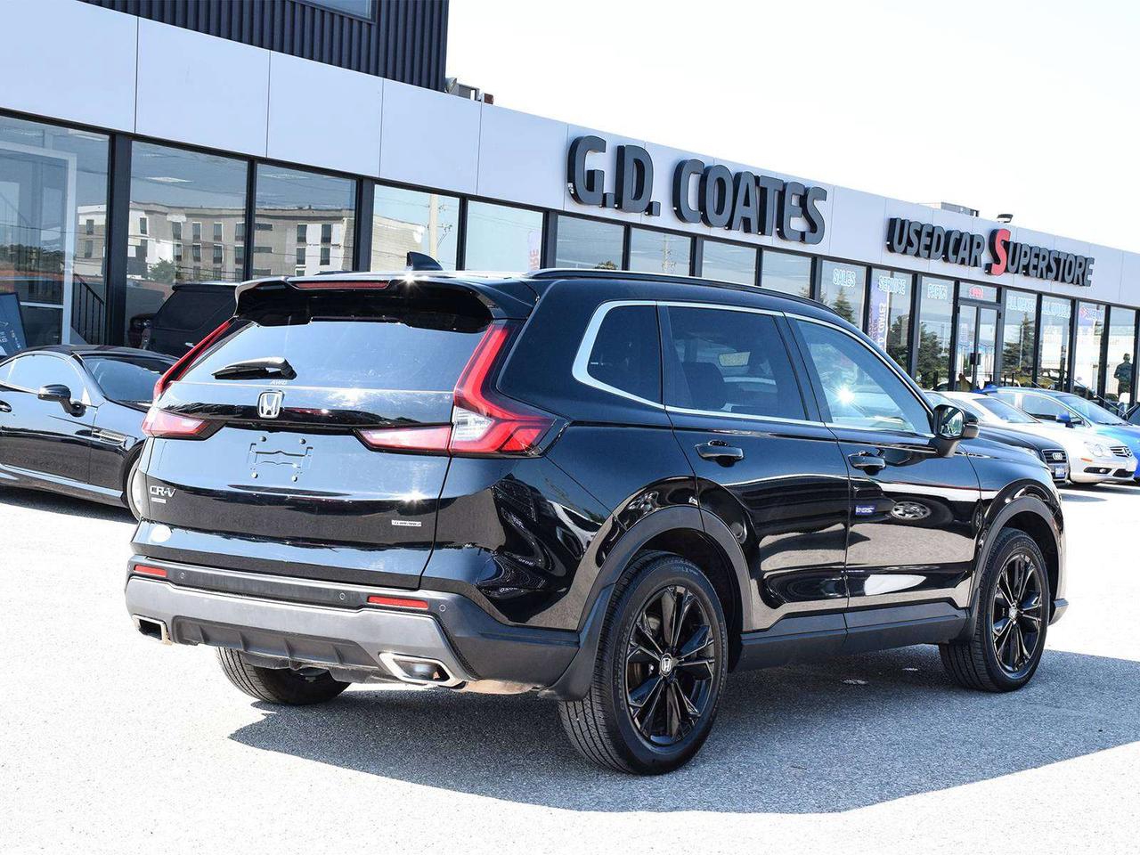 2025 Honda CR-V Touring AWD ~Nav ~Heated Leather ~Sunroof ~Carplay Photo