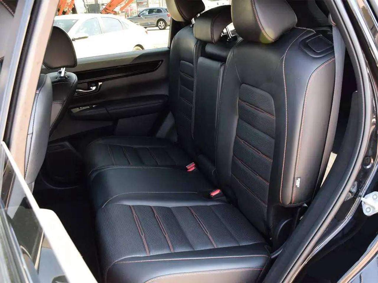 2025 Honda CR-V Touring AWD ~Nav ~Heated Leather ~Sunroof ~Carplay Photo