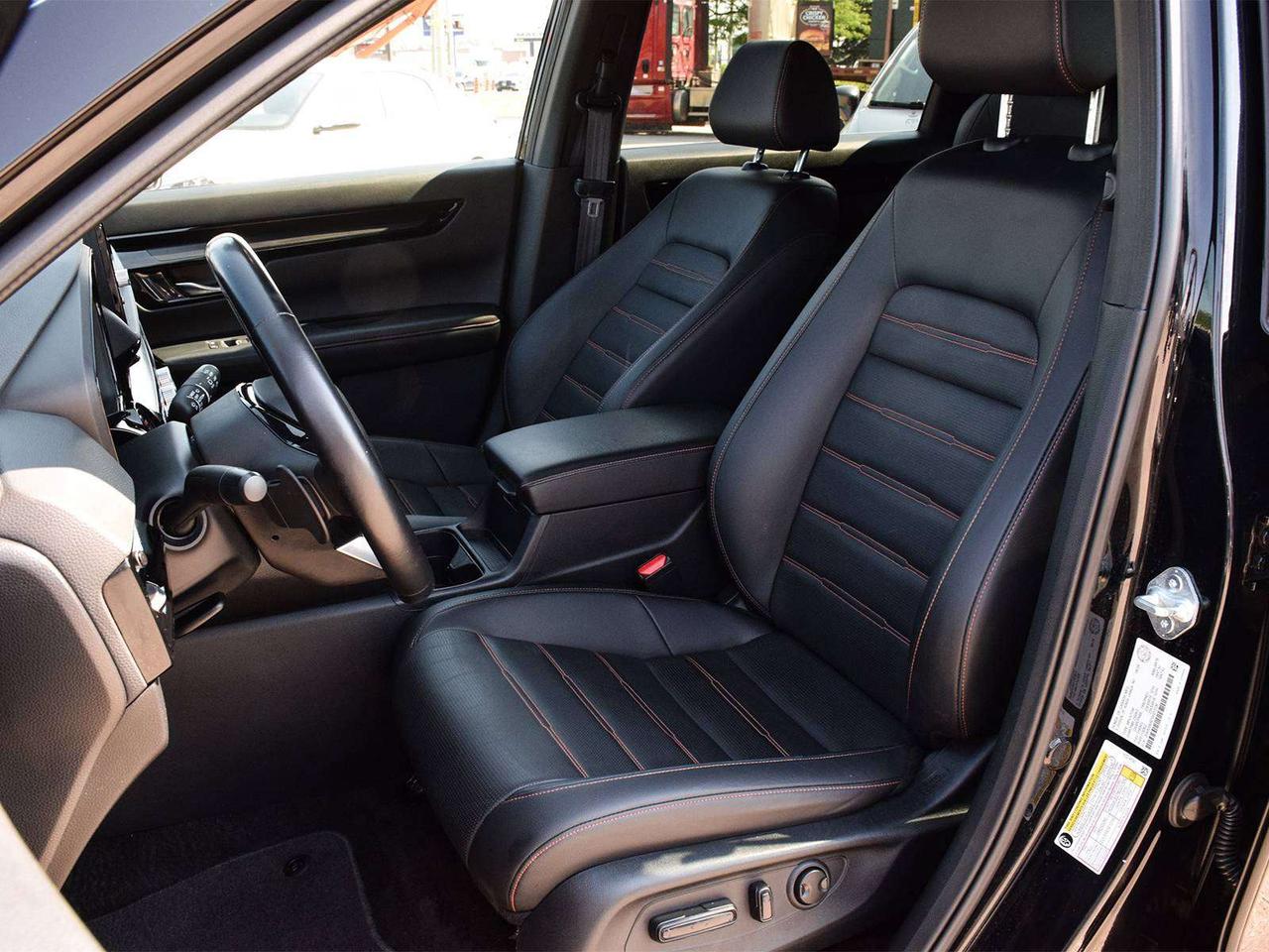 2025 Honda CR-V Touring AWD ~Nav ~Heated Leather ~Sunroof ~Carplay Photo