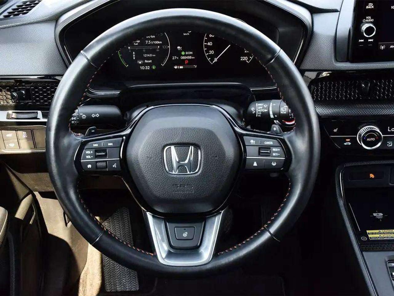 2025 Honda CR-V Touring AWD ~Nav ~Heated Leather ~Sunroof ~Carplay Photo