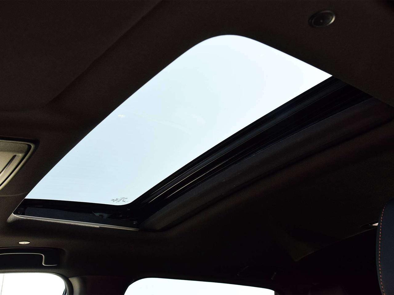 2025 Honda CR-V Touring AWD ~Nav ~Heated Leather ~Sunroof ~Carplay Photo