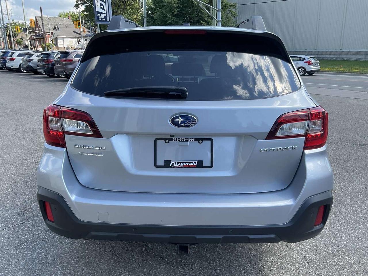 2018 Subaru Outback 2.5i Limited W/ Eye Sight Pkg - LTHR! NAV! BACK-UP CAM! BSM! SUNROOF! Photo