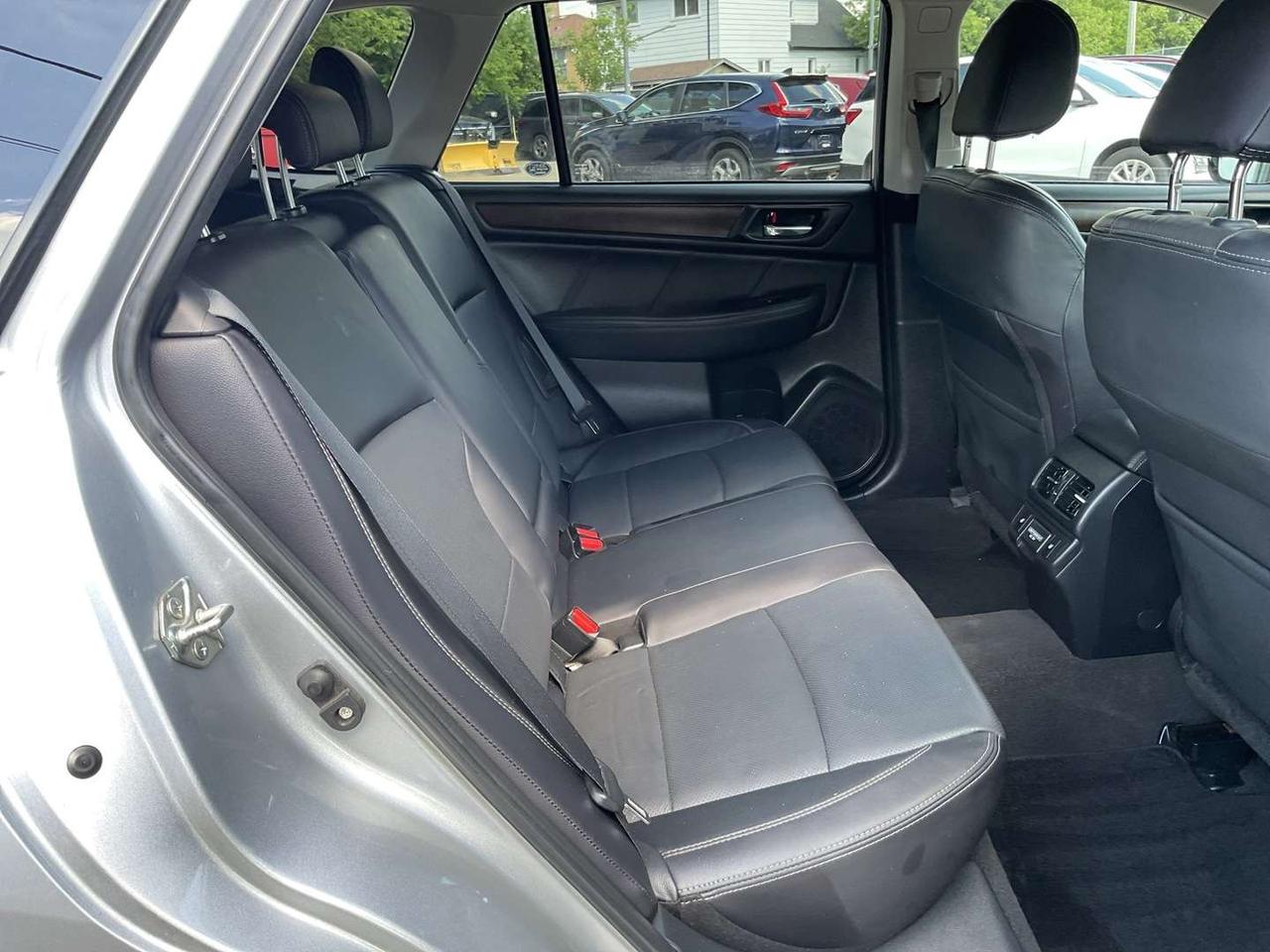 2018 Subaru Outback 2.5i Limited W/ Eye Sight Pkg - LTHR! NAV! BACK-UP CAM! BSM! SUNROOF! Photo