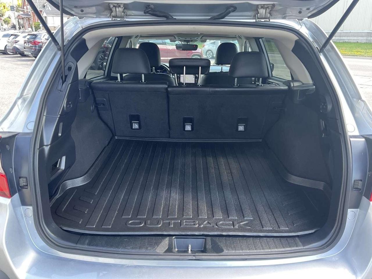 2018 Subaru Outback 2.5i Limited W/ Eye Sight Pkg - LTHR! NAV! BACK-UP CAM! BSM! SUNROOF! Photo