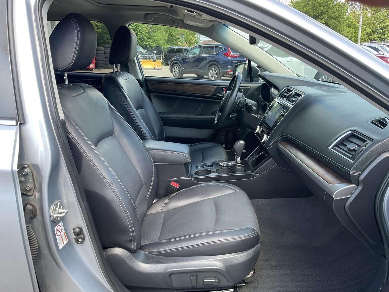 2018 Subaru Outback 2.5i Limited W/ Eye Sight Pkg - LTHR! NAV! BACK-UP CAM! BSM! SUNROOF! Photo