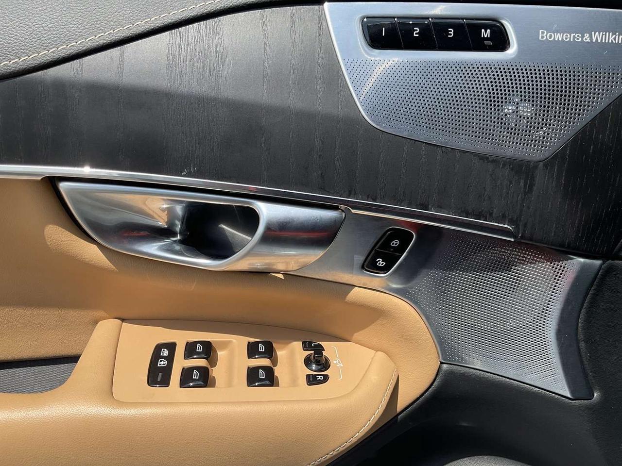 2022 Volvo XC90 T6 Inscription AWD - BOWERS & WILKINS! HUD! 360 CAM! NAPPA LTHR! AIR SUSPENSION! Photo