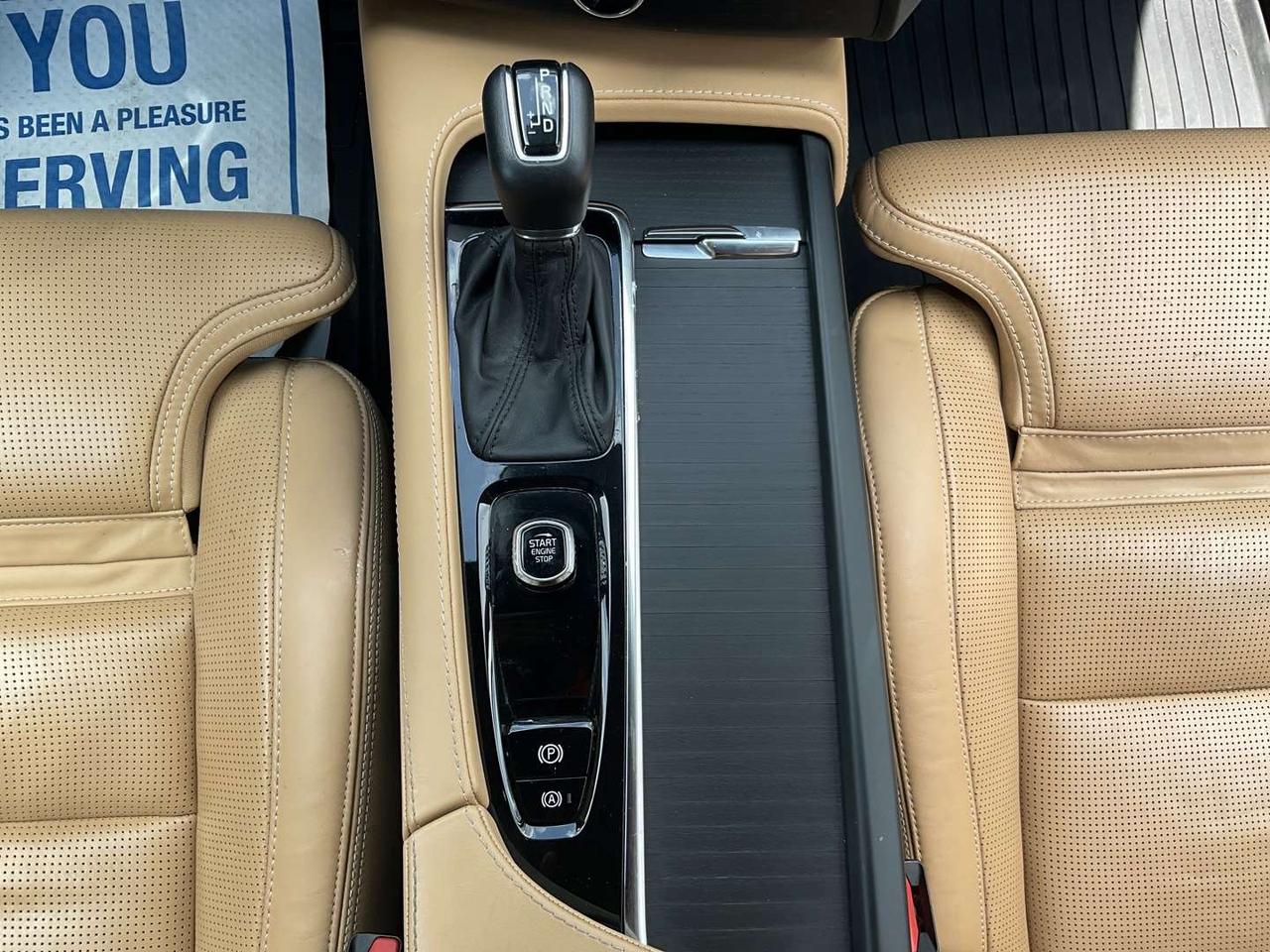 2022 Volvo XC90 T6 Inscription AWD - BOWERS & WILKINS! HUD! 360 CAM! NAPPA LTHR! AIR SUSPENSION! Photo