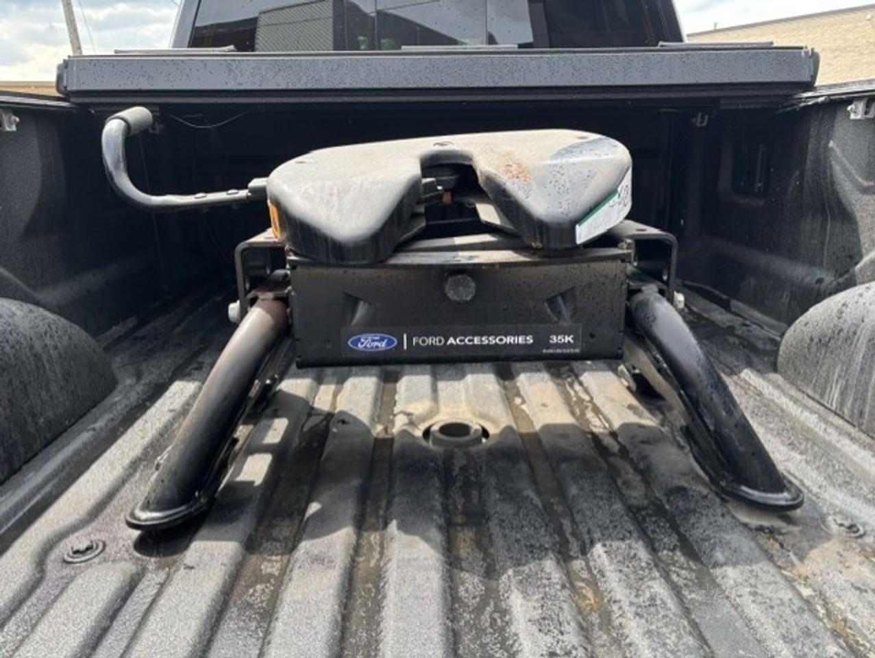 2024 Ford F-350 LARIAT 4WD **6.7L DIESEL-DUALLY-5TH WHEEL-CAMERA** Photo