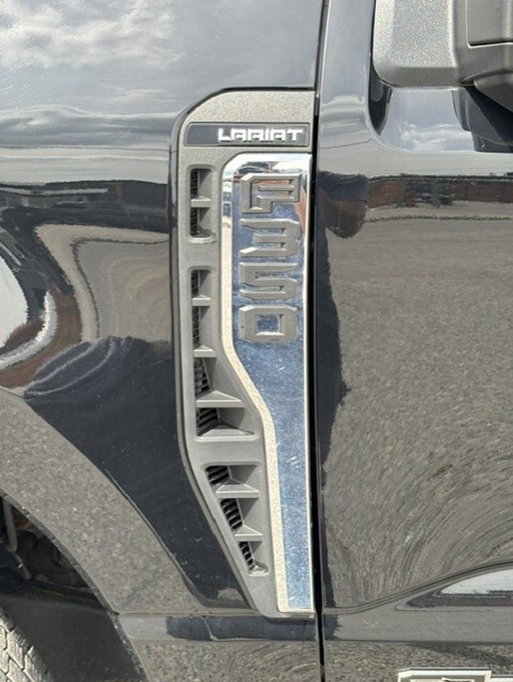 2024 Ford F-350 LARIAT 4WD **6.7L DIESEL-DUALLY-5TH WHEEL-CAMERA** Photo