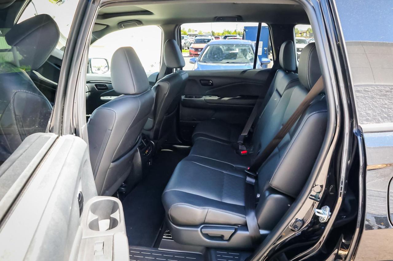 2022 Honda Passport Touring 4dr All-Wheel Drive Photo