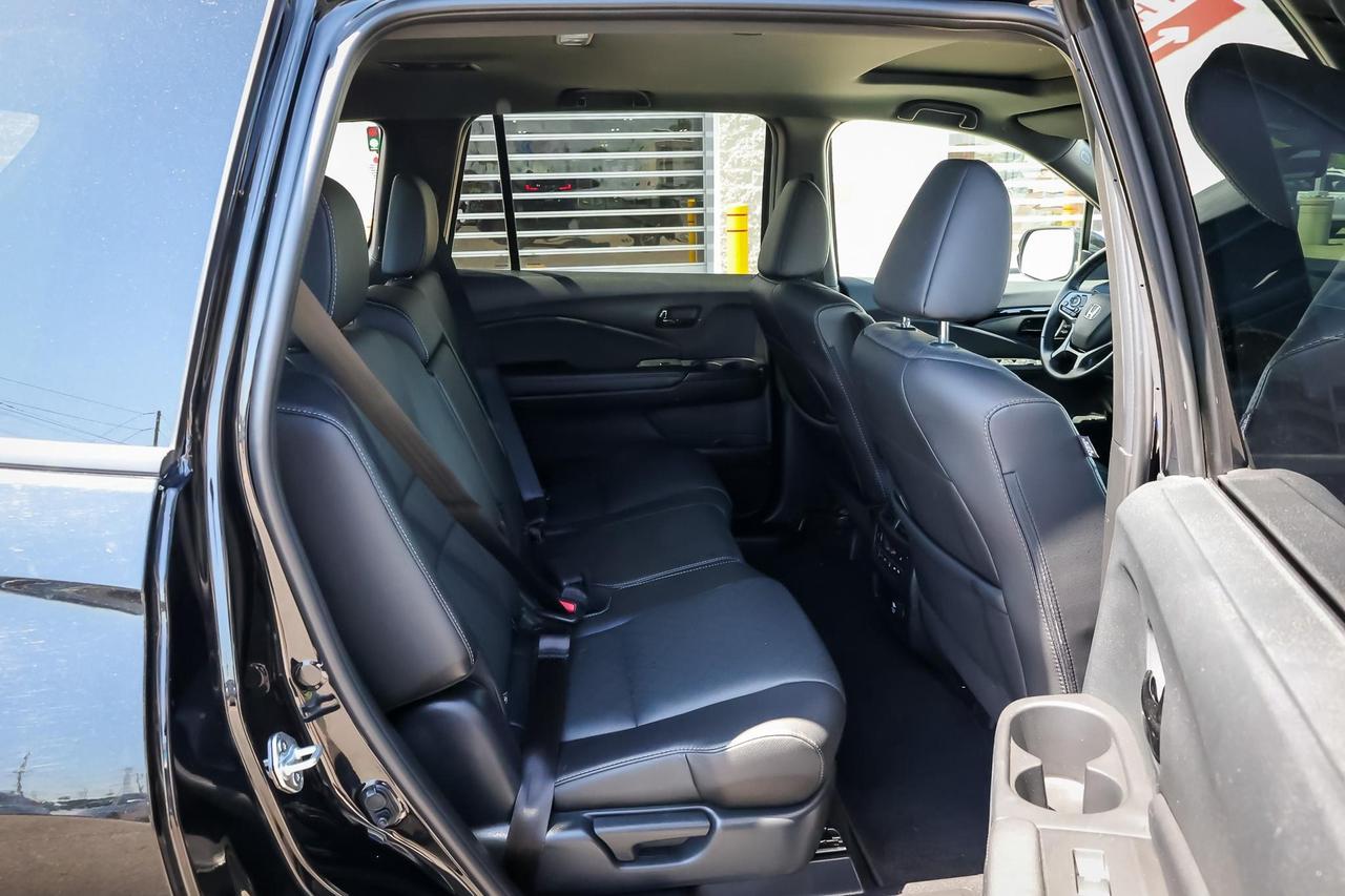 2022 Honda Passport Touring 4dr All-Wheel Drive Photo